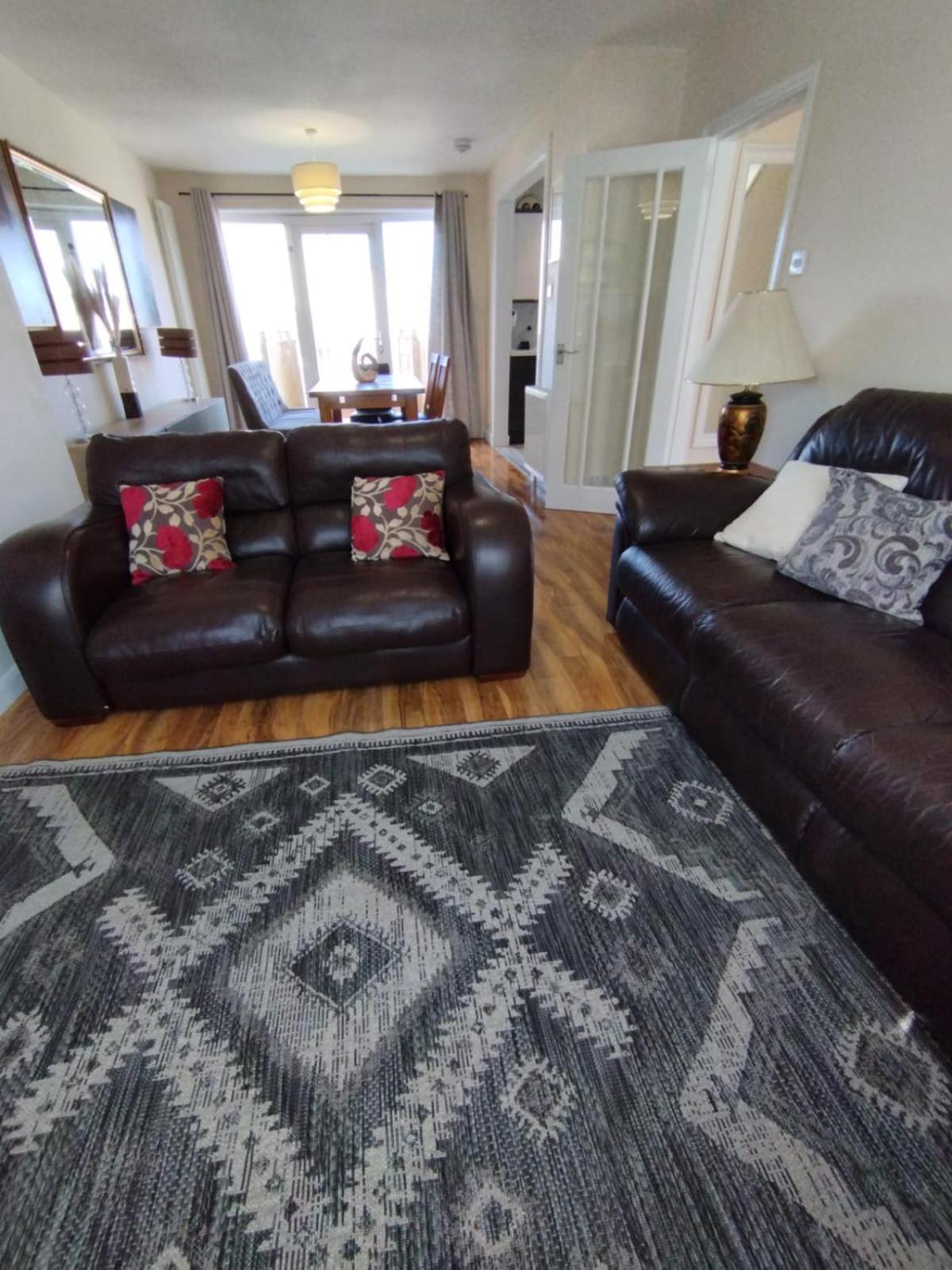 Edinburgh Villa 3 Bed Rooms House In Edinburgh - Private Parking Exterior photo